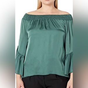 M made in Italy forest green over the shoulder silky woven top, pull on